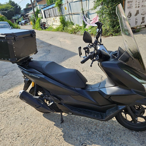혼다 pcx125 25년 abs 블박 최상급 판매합니다 이미지