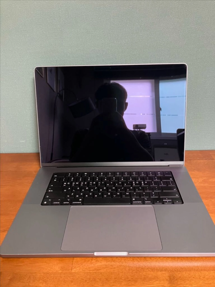맥북프로 16인치 2021 M1 Max 32GB 1TB판매합니다. 이미지