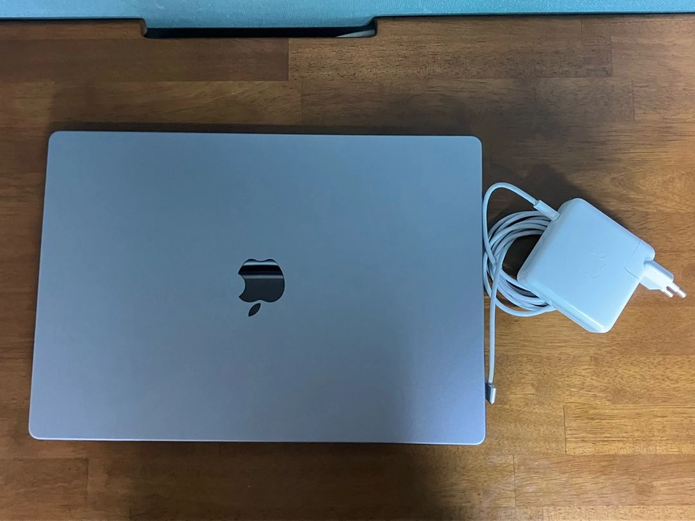 맥북프로 16인치 2021 M1 Max 32GB 1TB판매합니다. 이미지