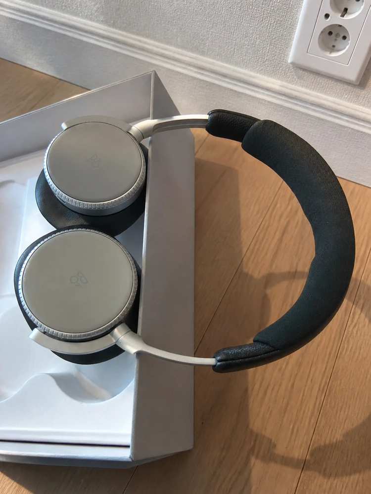 [정품] 뱅앤올룹슨 Beoplay H100 인피니트 블랙 헤드셋 (풀박스) 이미지
