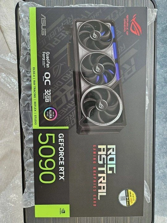 에이수스 ASUS ROG Astral 지포스 RTX 5090 32GB 판매합니다 이미지