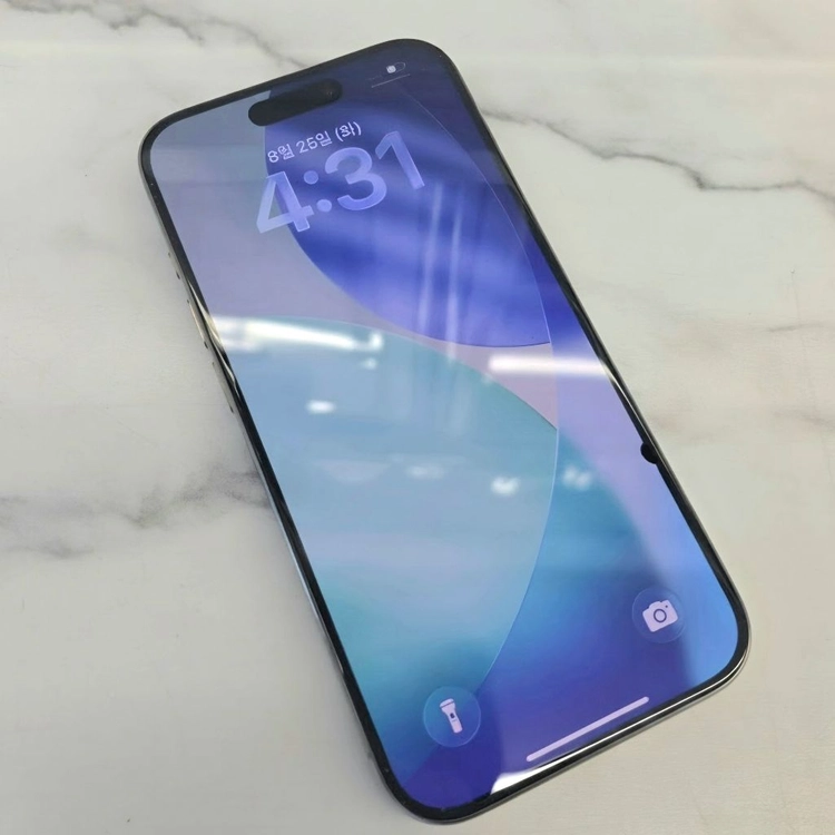 아이폰 15 프로 128GB 실버 이미지