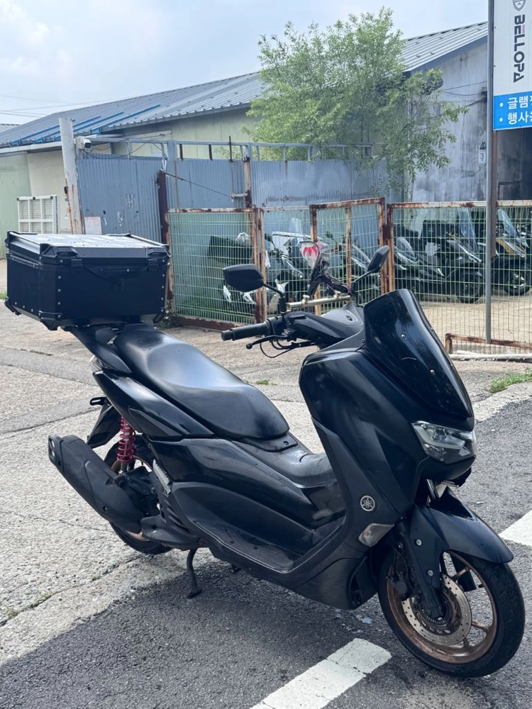 야마하 NMAX125 이미지