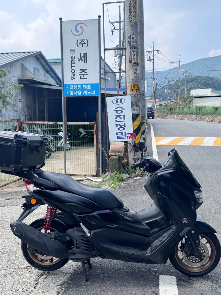 야마하 NMAX125 이미지