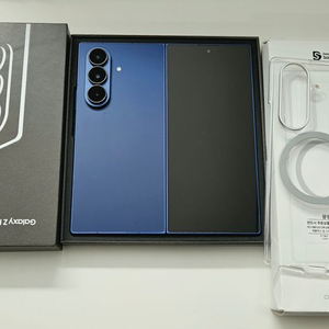 갤럭시 폴드7 Z Fold7 512GB 자급제 / 내부액정 최근 교체 / 정품 클리어 마그넷 케이스 포함 이미지