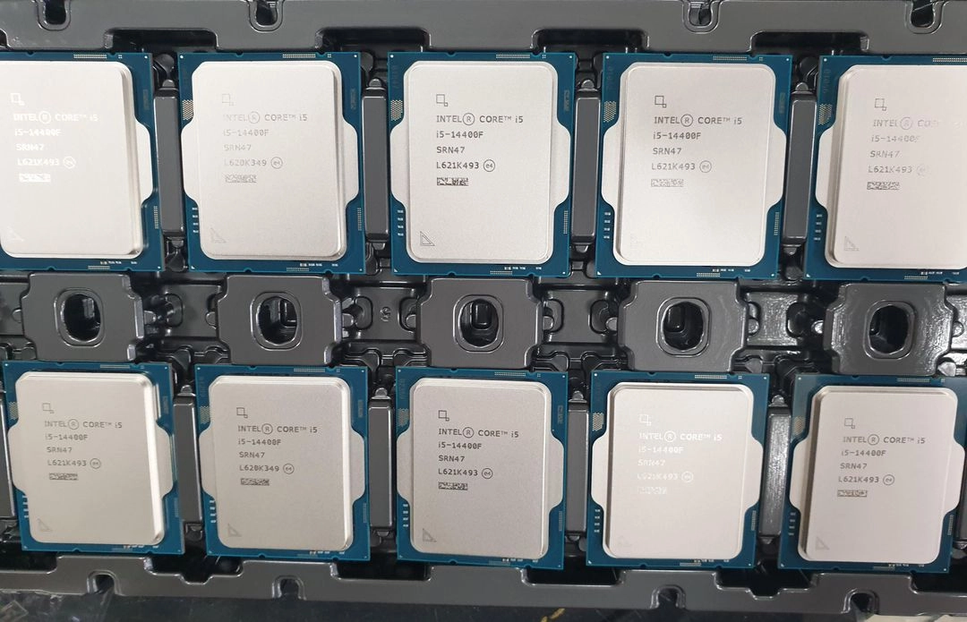 인텔 i5-14400F / 기가바이트 H610M K D4 / 팔라딘 400GB - 안심되는 중고거래