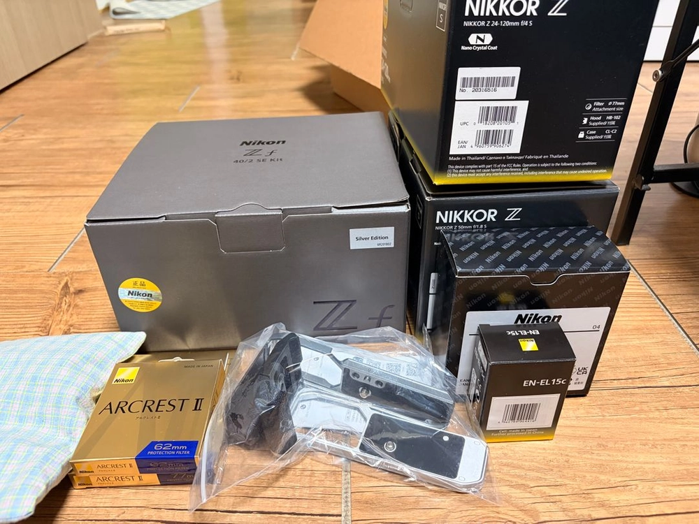 니콘 zf 실버 40렌즈킷,z 24-120f4, z50 f1.8 일괄 판매합니다 이미지