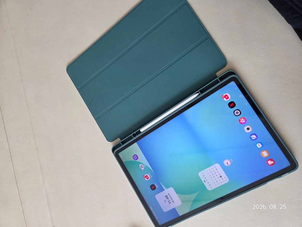 갤럭시탭 s10 fe+ 128기가 와이파이 팔아요 이미지