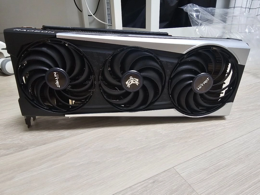 rx6800xt 사파이어 니트로+ - 안심되는 중고거래