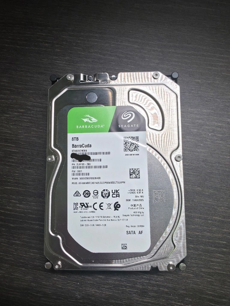 씨게이트 바라쿠다 8TB 최상급 하드 HDD 이미지