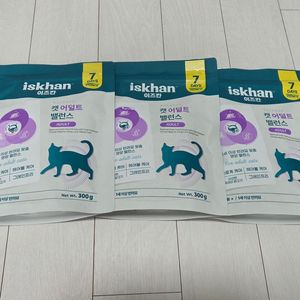 고양이 사료 이즈칸 캣 어덜트 밸런스 900g 이미지