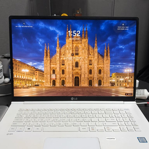 LG그램 17인치(17Z990-VA70K)