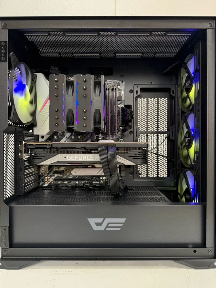 라이젠5800x,3080,램32g 작업 및 게이밍 컴퓨터 이미지