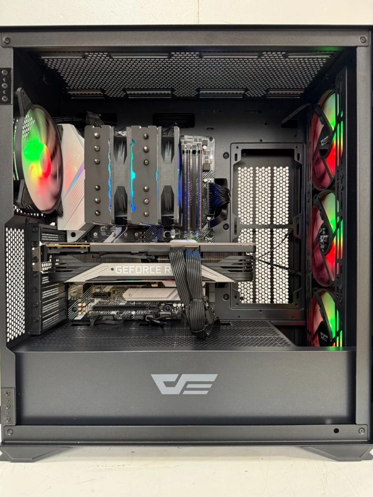 라이젠5800x,3080,램32g 작업 및 게이밍 컴퓨터 이미지