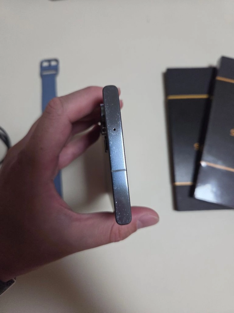 갤럭시S23 울트라 1TB(자급제) + 갤럭시워치5 44mm(서비스) 이미지