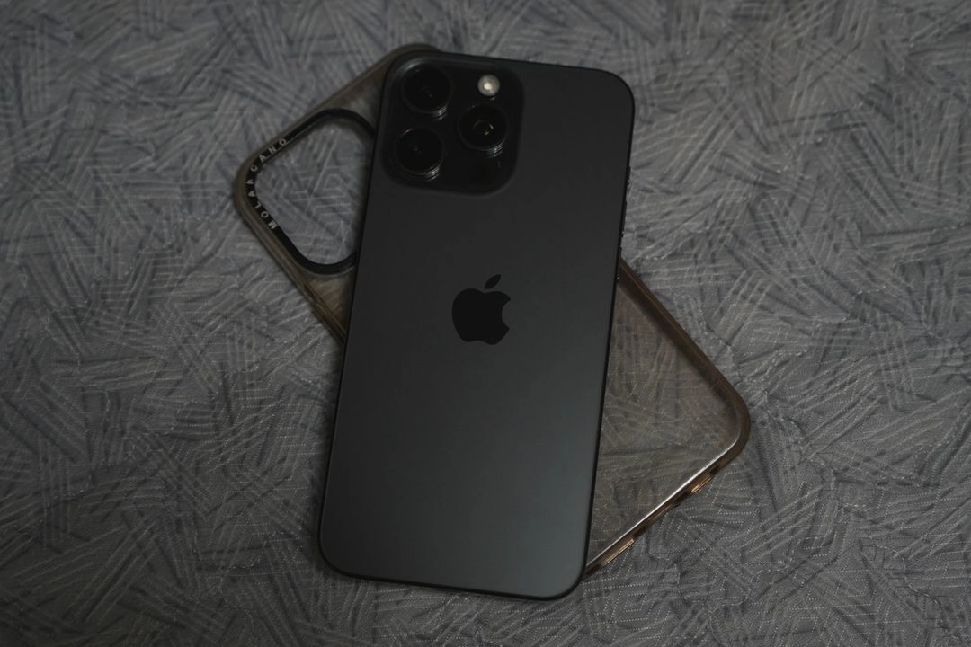 아이폰 15 프로 맥스 512GB 블랙티타늄 이미지