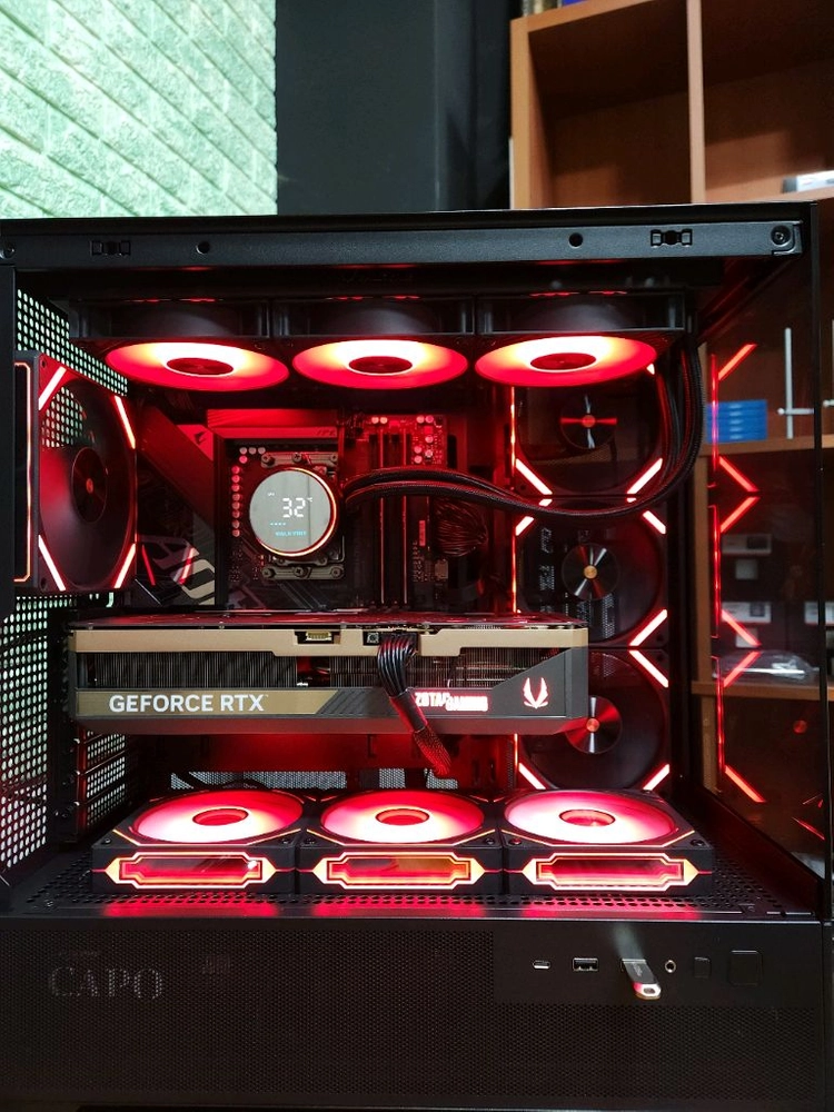 미사용 ) 9800X3D & RTX5070TI 게이밍 컴퓨터 PC 판매 이미지
