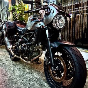 스즈키 SV650X 오토바이 판매 이미지
