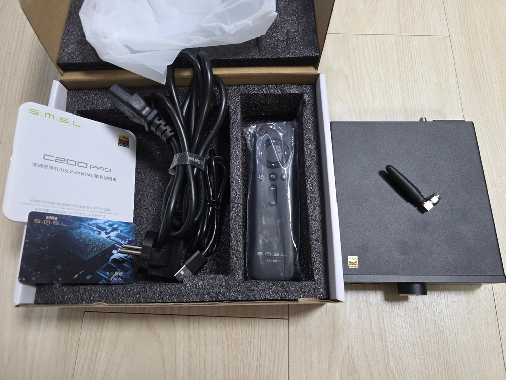 젠하이저 HD 660S2 헤드폰,SMSL C200 PRO DAC, 헤드셋 거치대 이미지