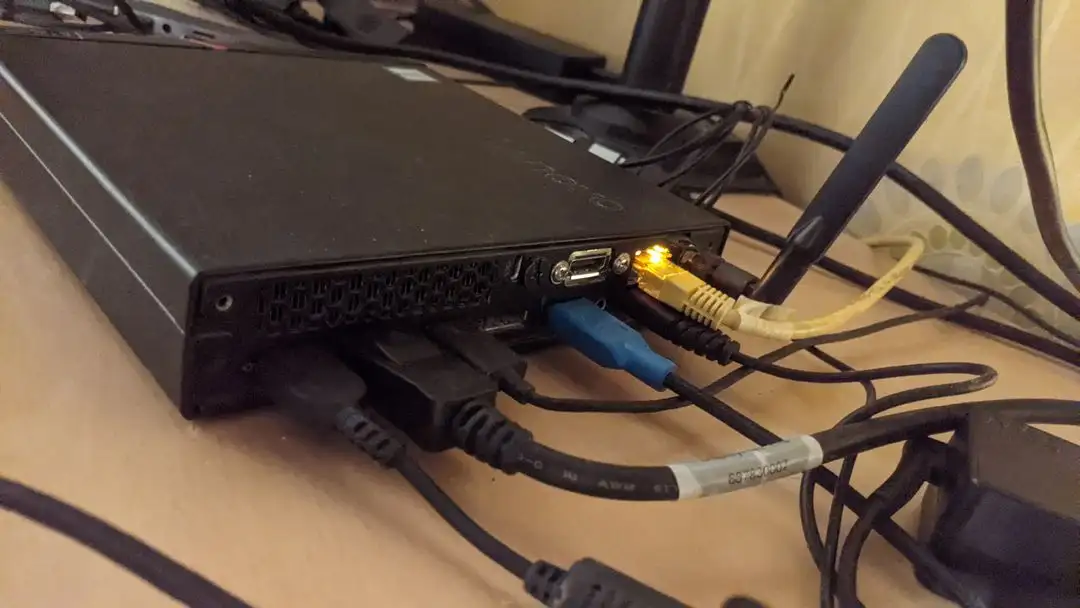 레노보 ThinkCentre M900 Tiny 저전력 미니 PC i7-6700T 이미지