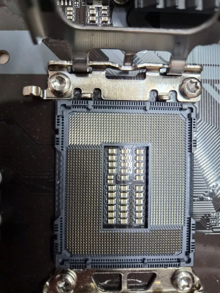 GIGABYTE B760M DS3H WIFI6E D4 GEN5 제이씨현 정발 팝매합니다. 기가바이트 메인보드 이미지