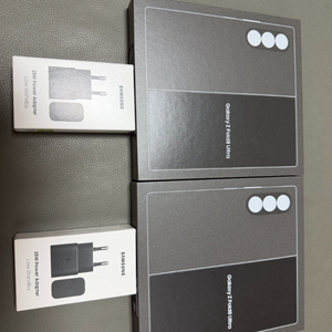 갤럭시 Z 폴드8 울트라 크림 그라파이트 512GB (자급제 미개봉) 이미지