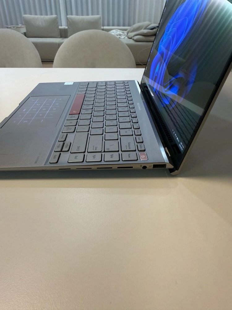 ASUS 젠북 14X OLED 스페이스 에디션 이미지