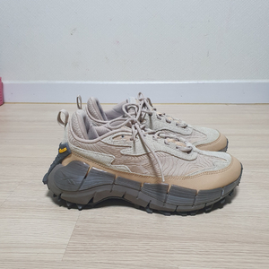리복 직 키네티카 2.5 엣지 트레일러닝화 270 이미지