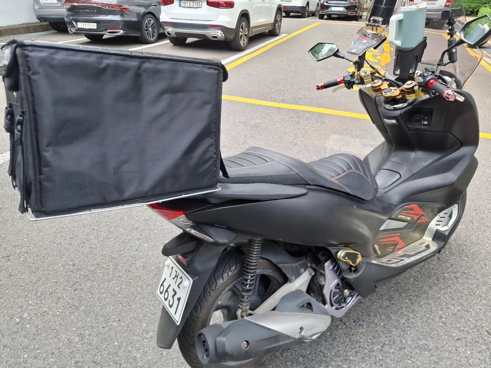 2019년pcx 무광블랙 /2만7천/ 출퇴근 전용!!싸게 정리중 이미지