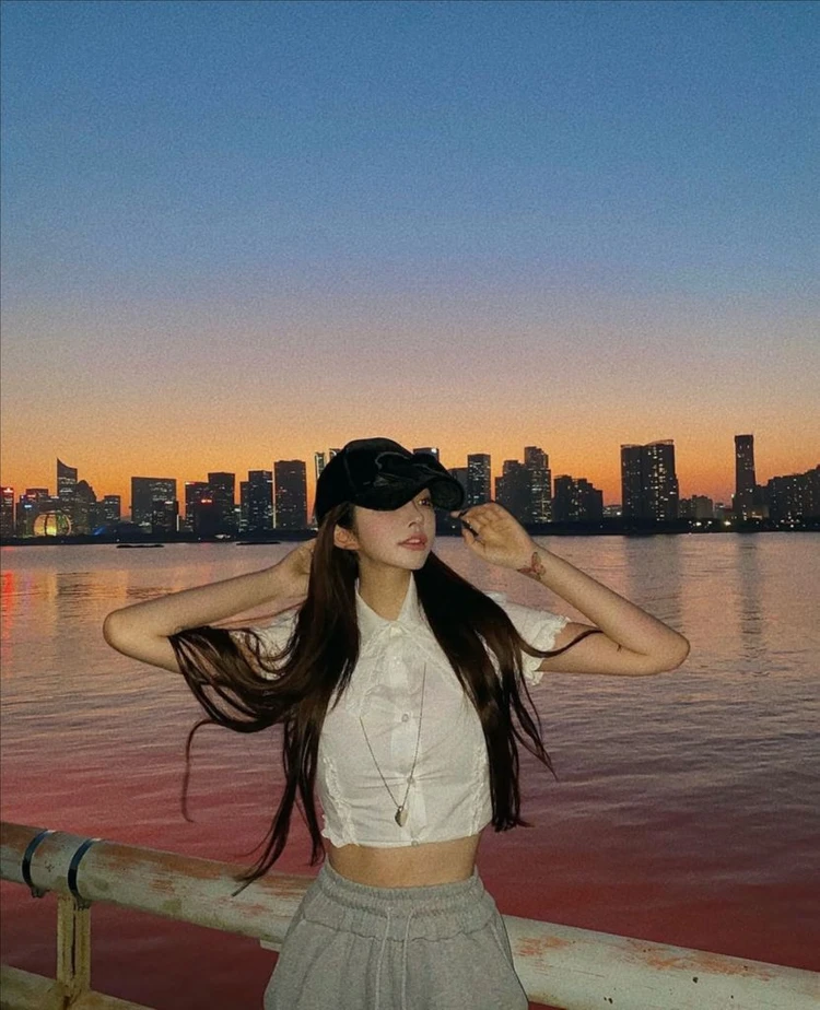 (새상품) LH1 리미티드 리본 소두 볼캡 글로니 시눈 프레클 마뗑킴 이미지