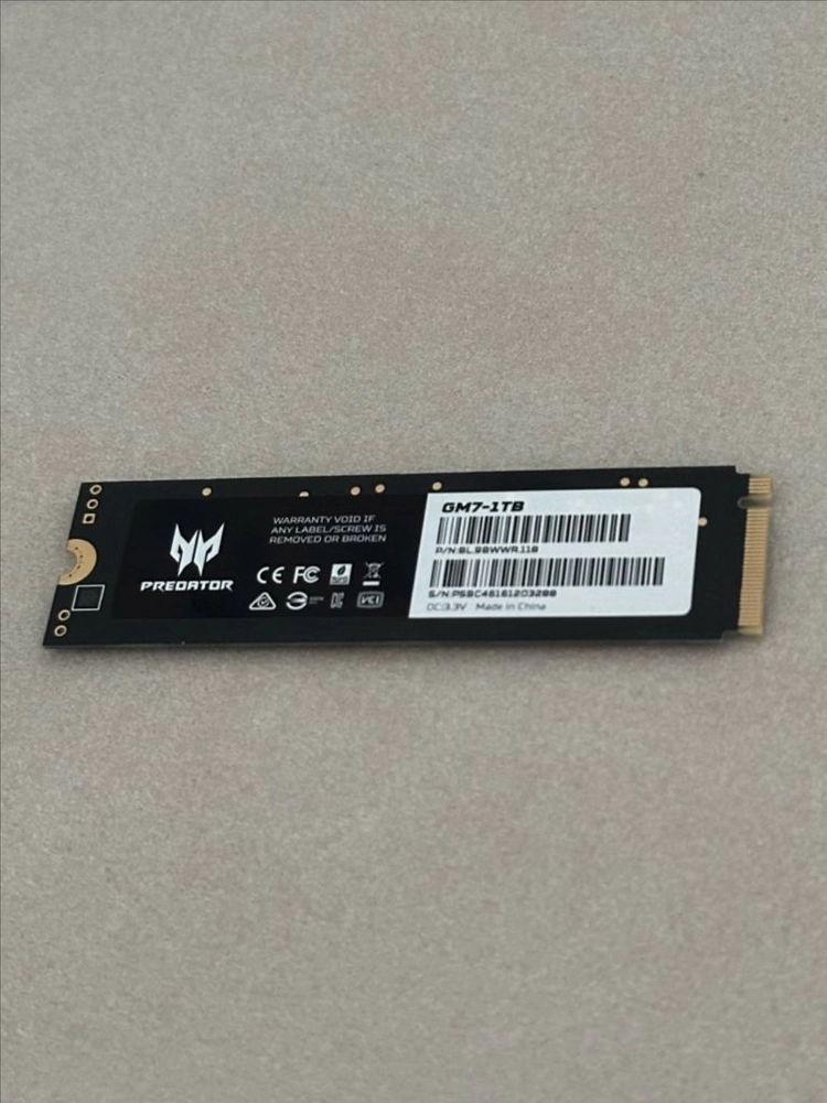 에이서 프레데터 GM7 1테라 SSD 이미지