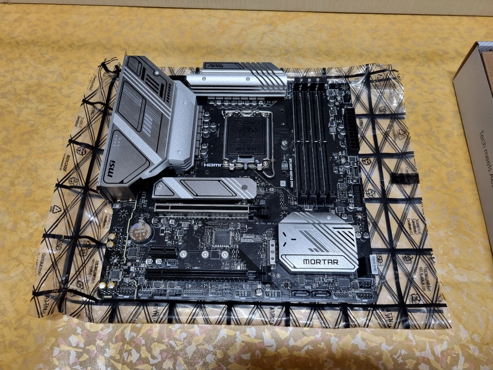(고장,소켓핀 휨) MSI B760M 박격포 DDR5 단품 - 안심되는 중고거래