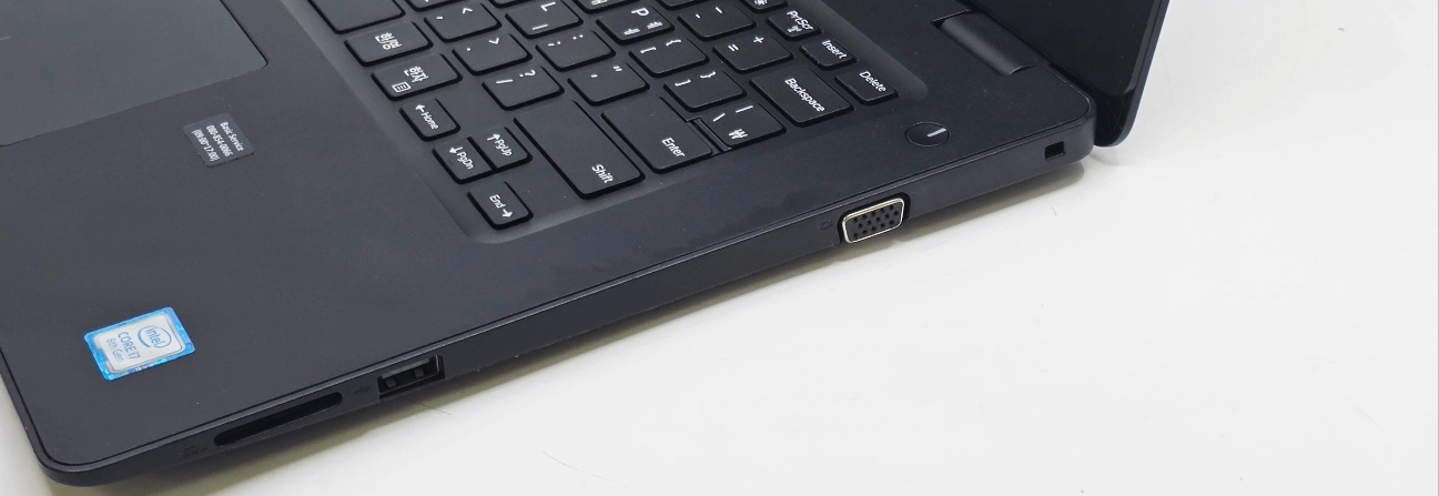 DELL Latitude 3490 i7-8550U 8GB SSD 256GB R7 M460 중고 노트북 래티튜드 이미지
