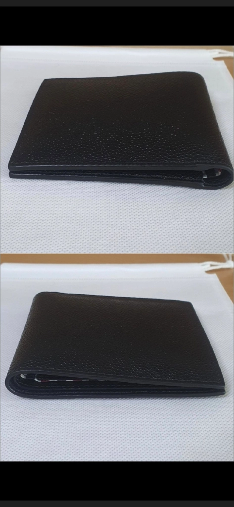 톰브라운 반지갑 새상품급 정품(감정O)구찌프라다루이비통디올고야드샤넬셀린느보테가생로랑발렌시아가버버리가방 이미지