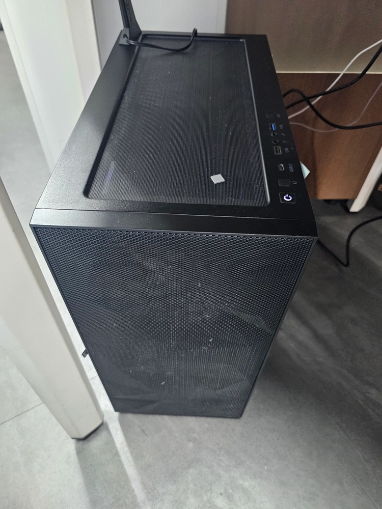 인텔 코어 울트라9 RTX5090 DDR5 128G 워크스테이션 이미지