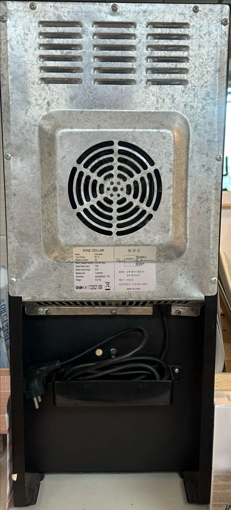 carrier 와인셀러 csr-35wd 이미지