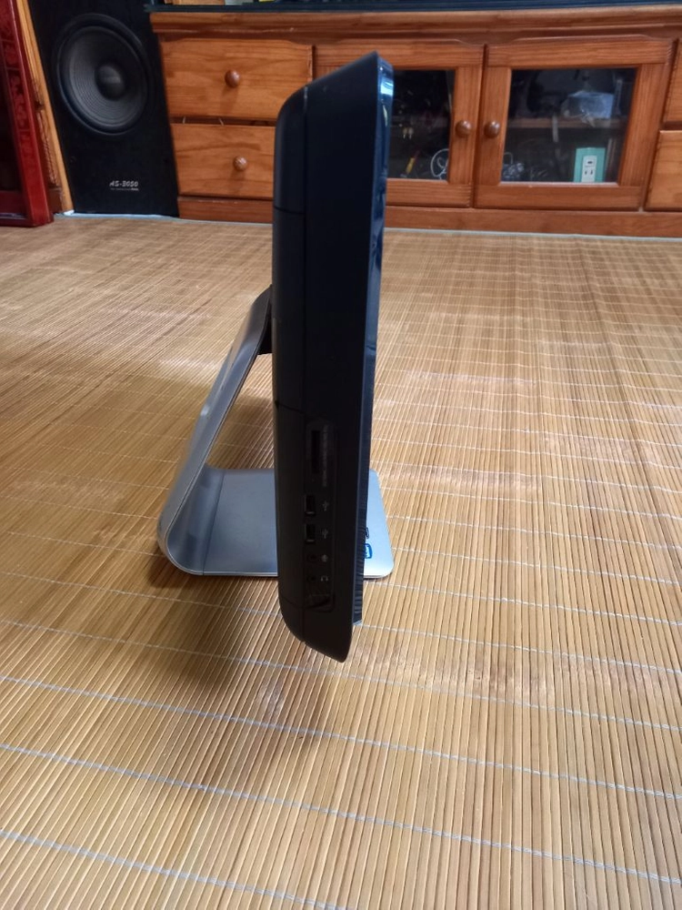 중고 골동품 HP 파비리온 일체형 PC 본체 부품판매 (어댑터 x) 40000원 이미지