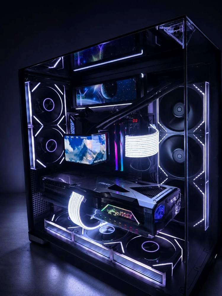 라이젠9 9950X3D X870E RTX5080 뱅가드 2TB PC 급매 이미지