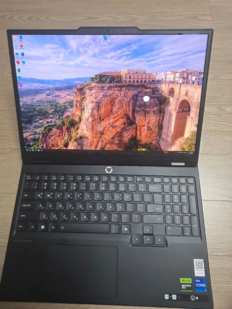 레노버 Legion 5 15IRX10 i7 - 안심되는 중고거래