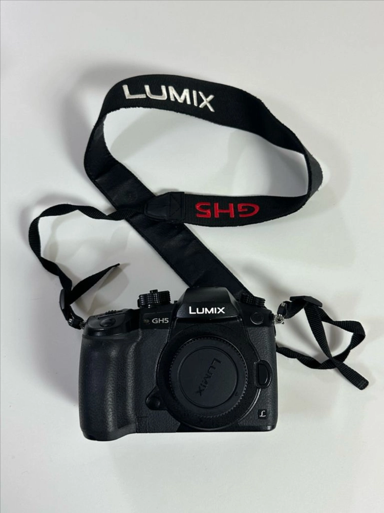 파나소닉 LUMIX GH5 + 렌즈 5종 일괄 판매 이미지