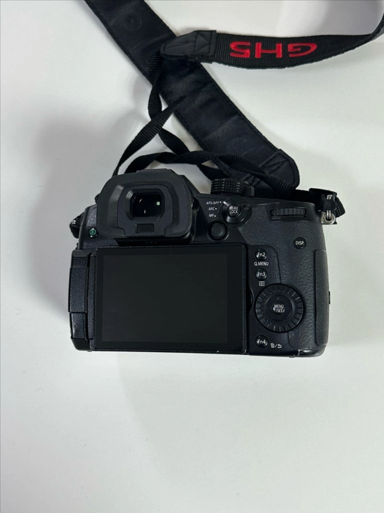 파나소닉 LUMIX GH5 + 렌즈 5종 일괄 판매 이미지
