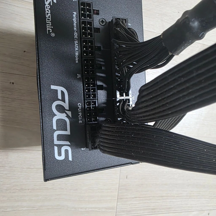시소닉 1000W 파워서플라이 팔아요 이미지