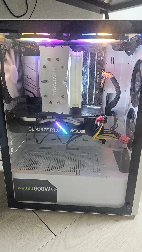 AMD Ryzen 5 3600/RTX2060/RAM 16G 데스크탑 판매 / 수원 직거래 / 할인 에누리 가능 - 안심되는 중고거래