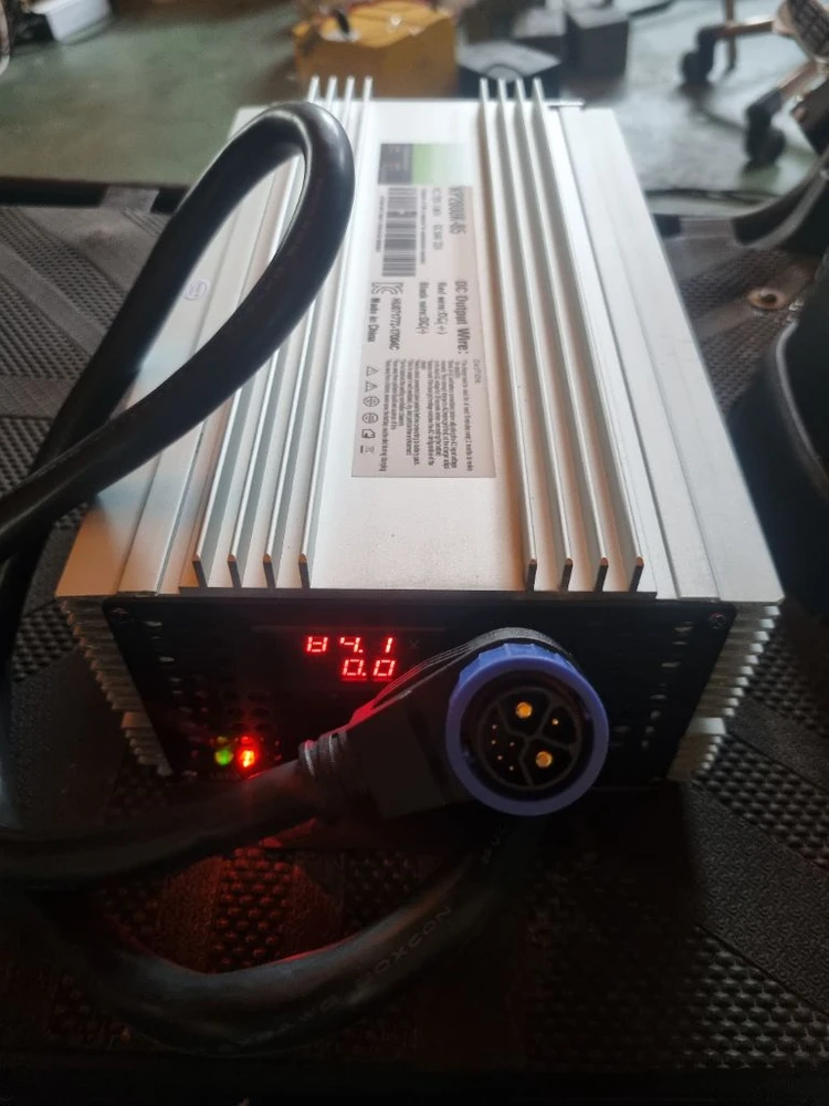 84V22A 전기오토바이 급속충전기 초고리연결부 이미지