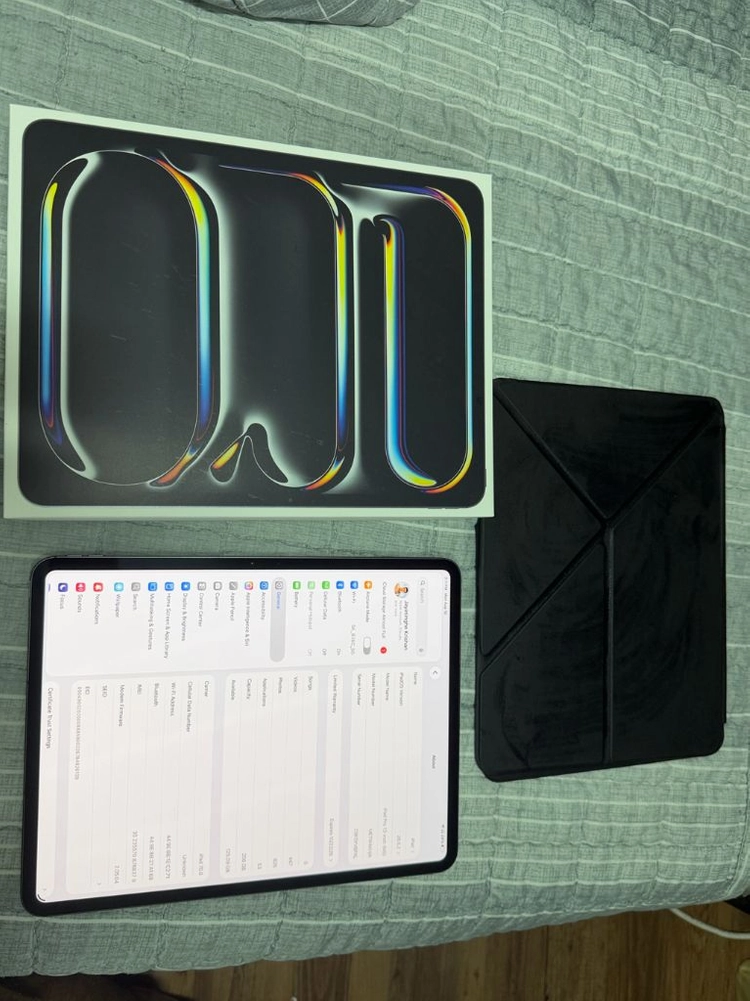 아이패드 프로 13인치 M5 256GB 셀룰러 판매합니다 이미지