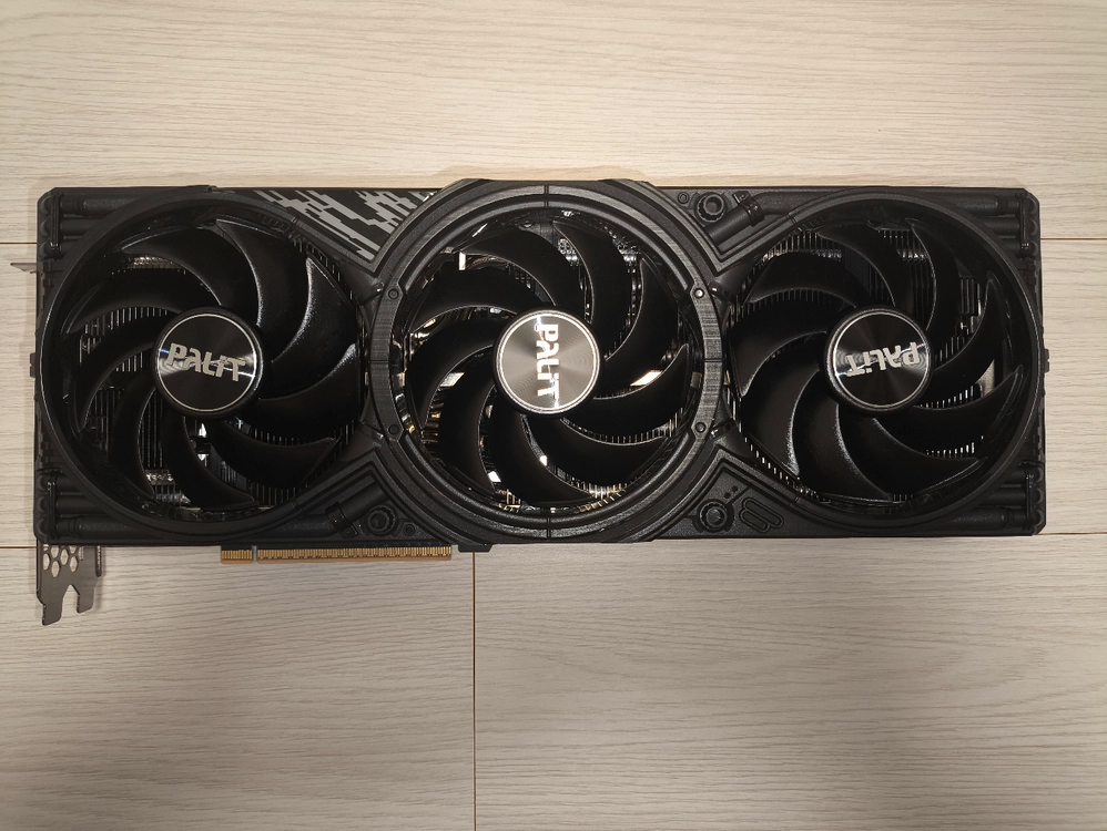 RTX 5080 게이밍프로 고급형 이엠텍 정품 이미지