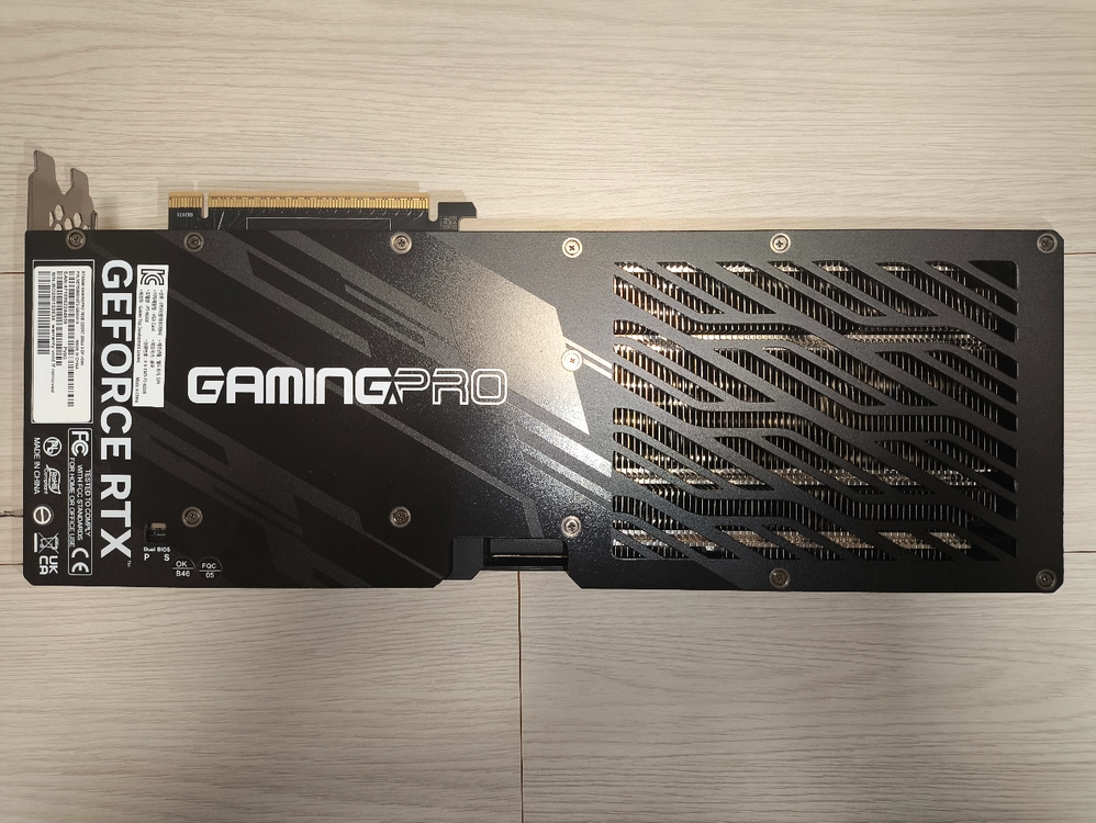 RTX 5080 게이밍프로 고급형 이엠텍 정품 이미지