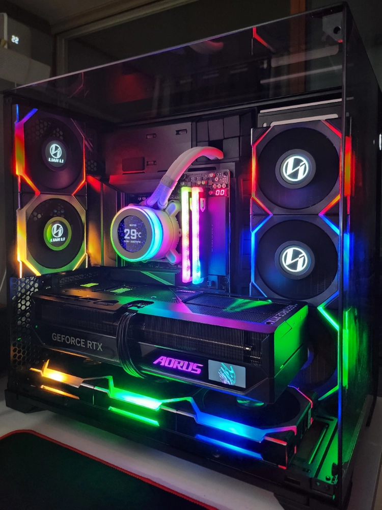 9800x3d / 5080 게이밍 PC 본체 이미지
