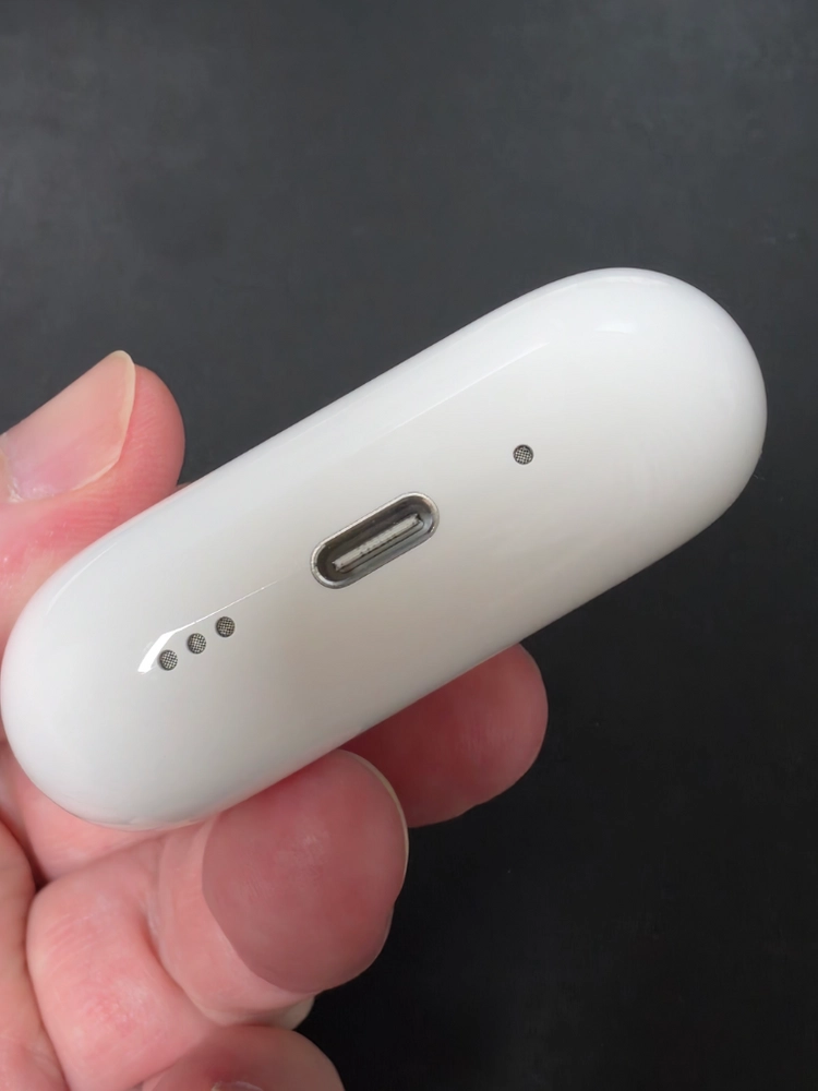 애플 에어팟 프로3 usb-c 신품급 + 케이스2종 이미지