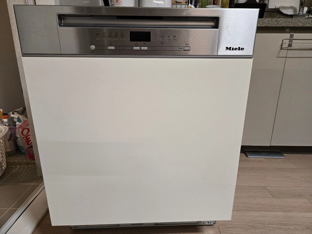 밀레 식세기 G5214 C SCi 이미지